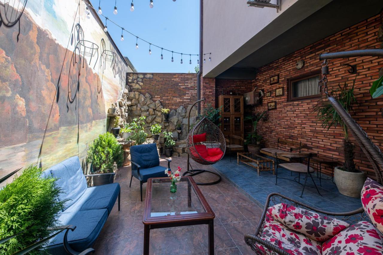 Ponto Gallery Boutique Hotel Tbilisi Exterior foto